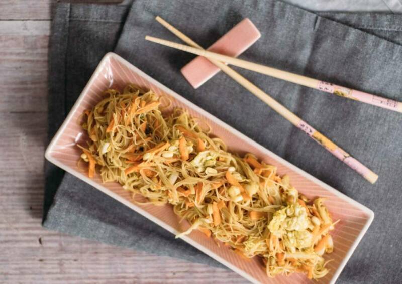 Ensalada de fideos con sabor a fruta