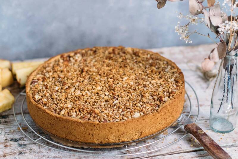 Pastel de manzana cubierto