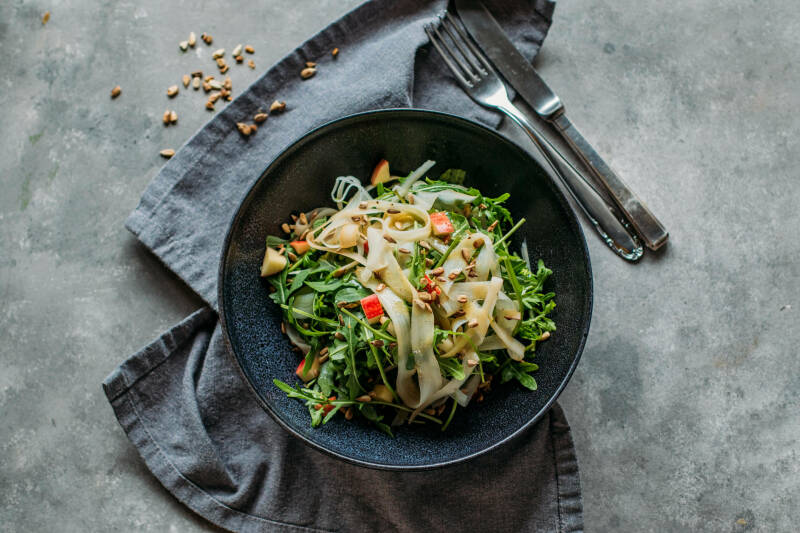 Ensalada de salsifí con aderezo de vainilla