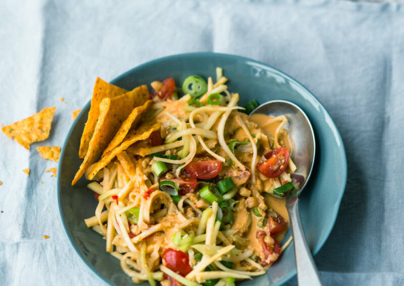 Ensalada de nabo con salsa de maní-1030954-700-990-0