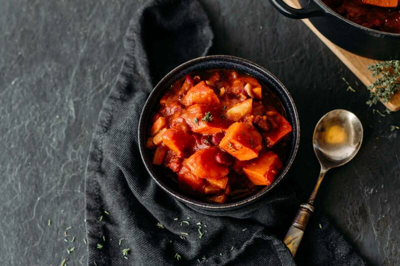 Guiso vegano de calabaza y frijoles