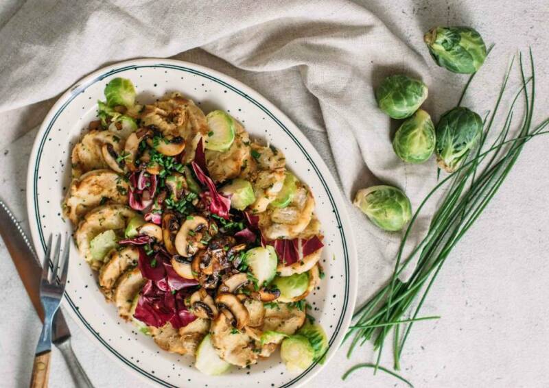 Ensalada de bola de masa de invierno