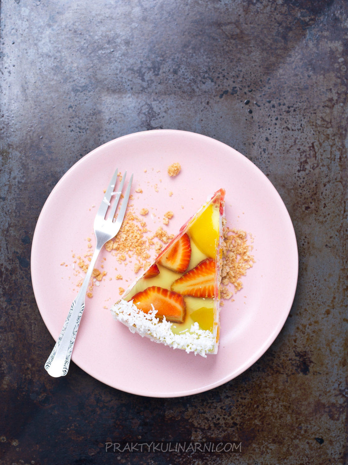 tarta de queso con yogur y fresas
