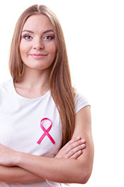 Imagen de una niña con una cinta para apoyar la lucha contra el cáncer.