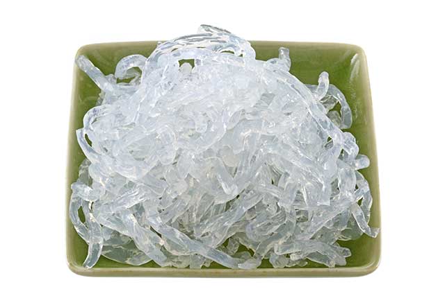 Fideos Kelp - Fideos translúcidos hechos de algas marinas.