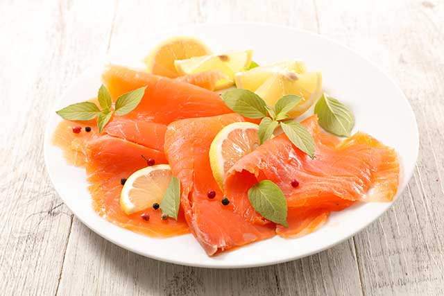 Plato De Salmón Ahumado Con Cítricos.